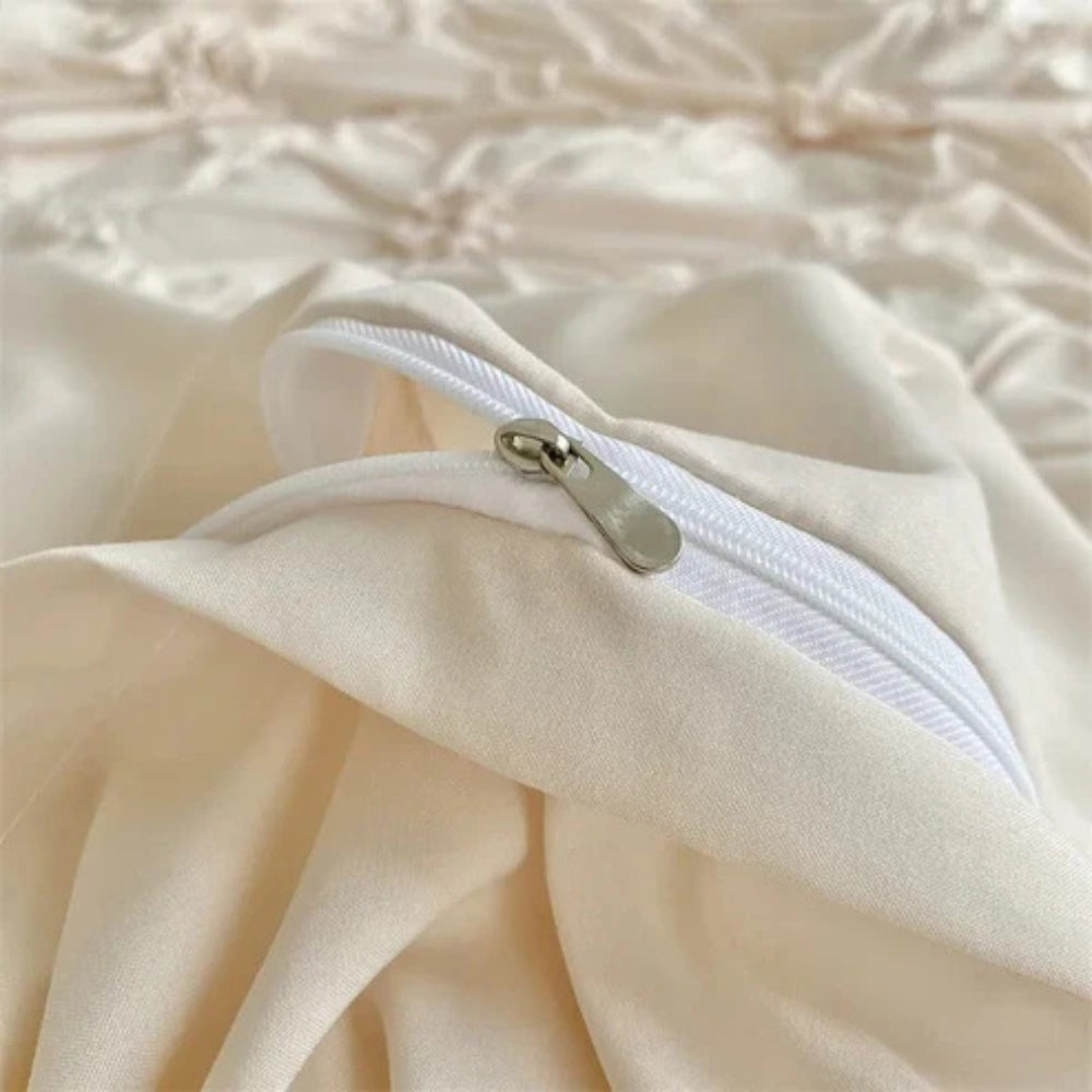 Conjunto de Cama Floral com Detalhes em Renda