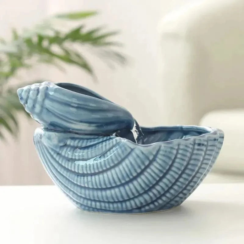 Cserép Macska Ivóforrás – Elegancia és Tiszta Hidratáció