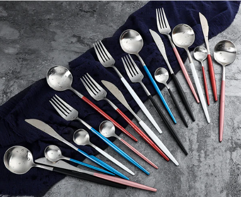 Conjunto de Talheres 24 Peças – Acabamento Chic Para Mesa Refinada