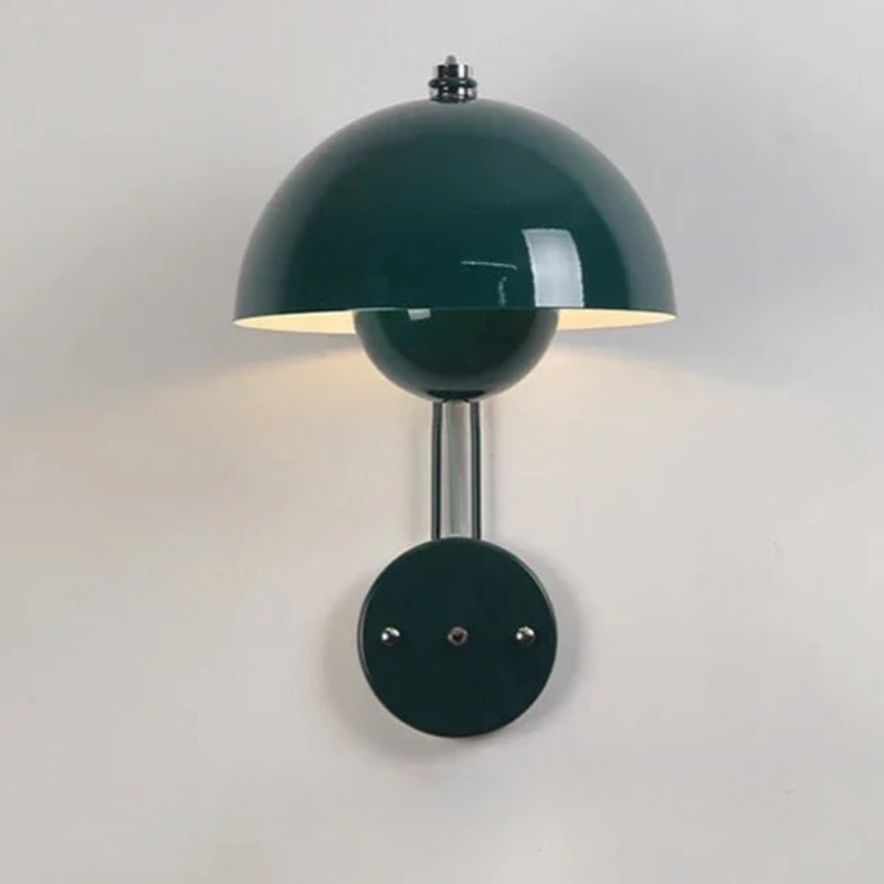 Osvětlená nástěnná lampa - elegantní osvětlení a hřejivá atmosféra
