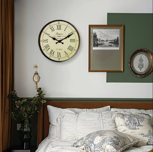 Relógio de Parede – Design Clássico Elegante