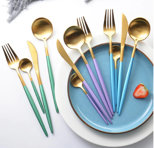 Conjunto de Talheres 24 Peças – Acabamento Chic Para Mesa Refinada