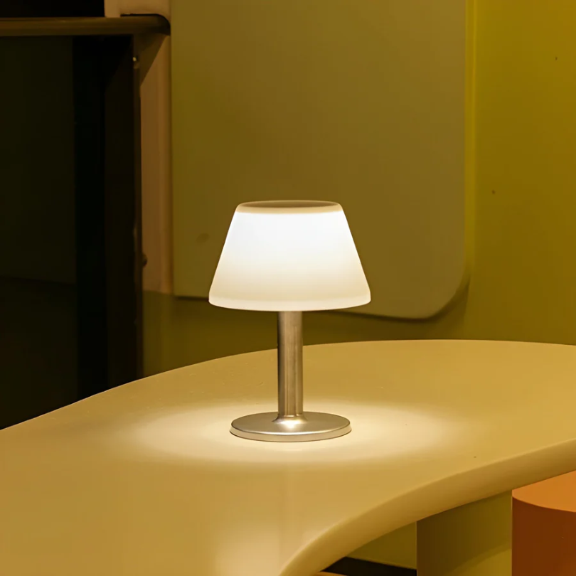 Elegant Solarlampe til Bordet – Stil og Raffinement