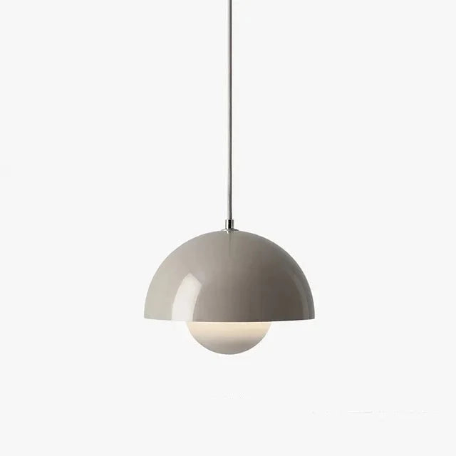 Moderní Závěsná Lampa – Elegance a Teplá Atmosféra