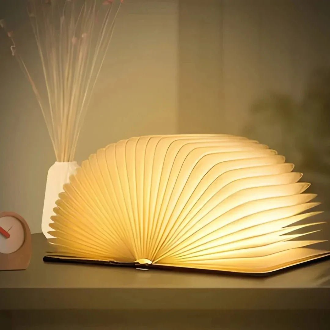 Bordlampe i bokform – Originalitet og eleganse 