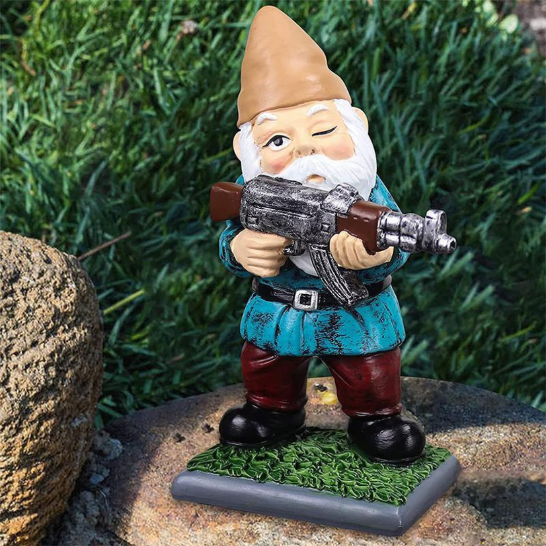 Anão de Jardim Militar – Toque de Humor e Defesa Externa 