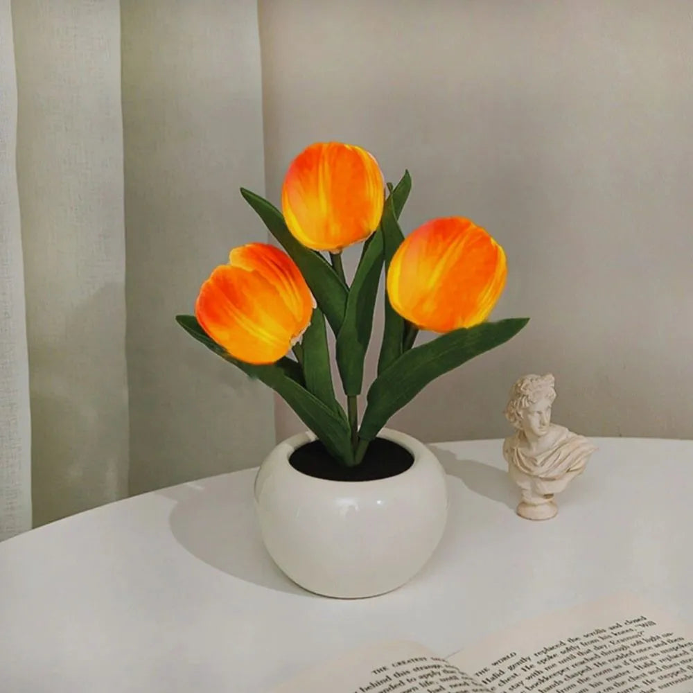 Dekorativ Lampe Tulipan – Varm og Raffinert Atmosfære 