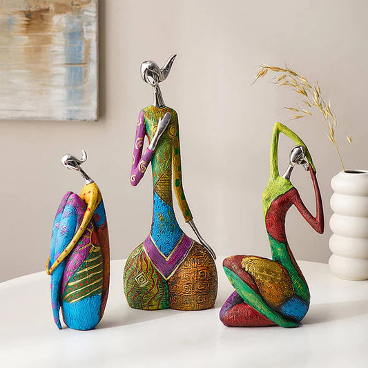Abstract Sculpture Woman – Elegance and Modernity 