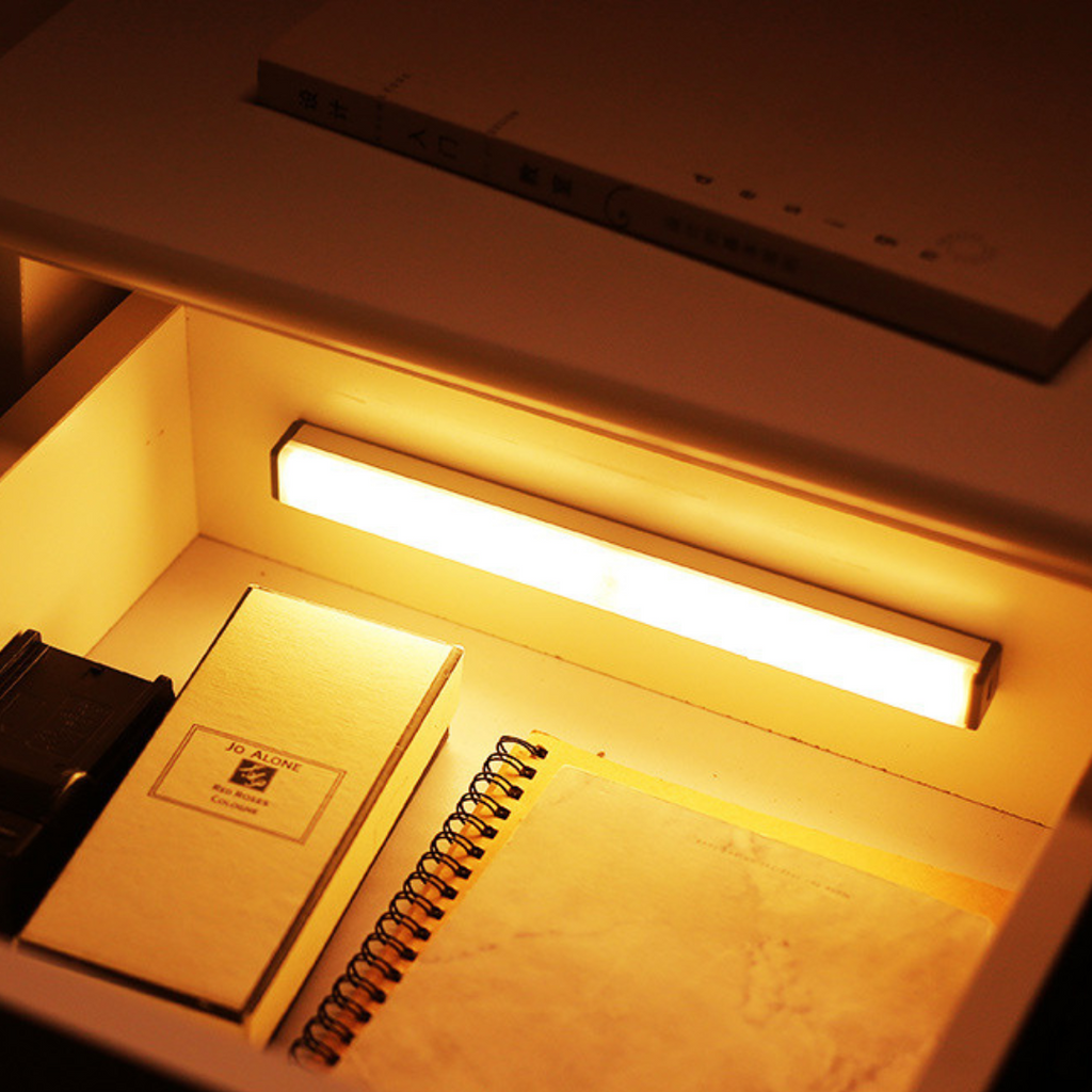 Barra Luminoso — Iluminación Inteligente Con Detector De Movimiento 