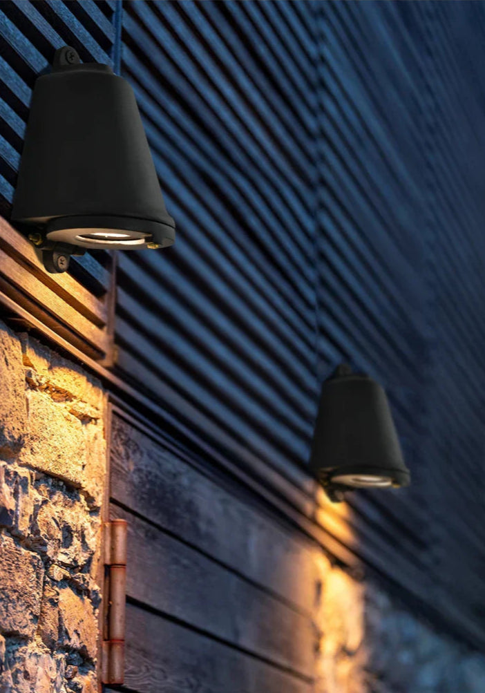Moderne und langlebige Außenwandlampe – Eleganz und Zuverlässigkeit 