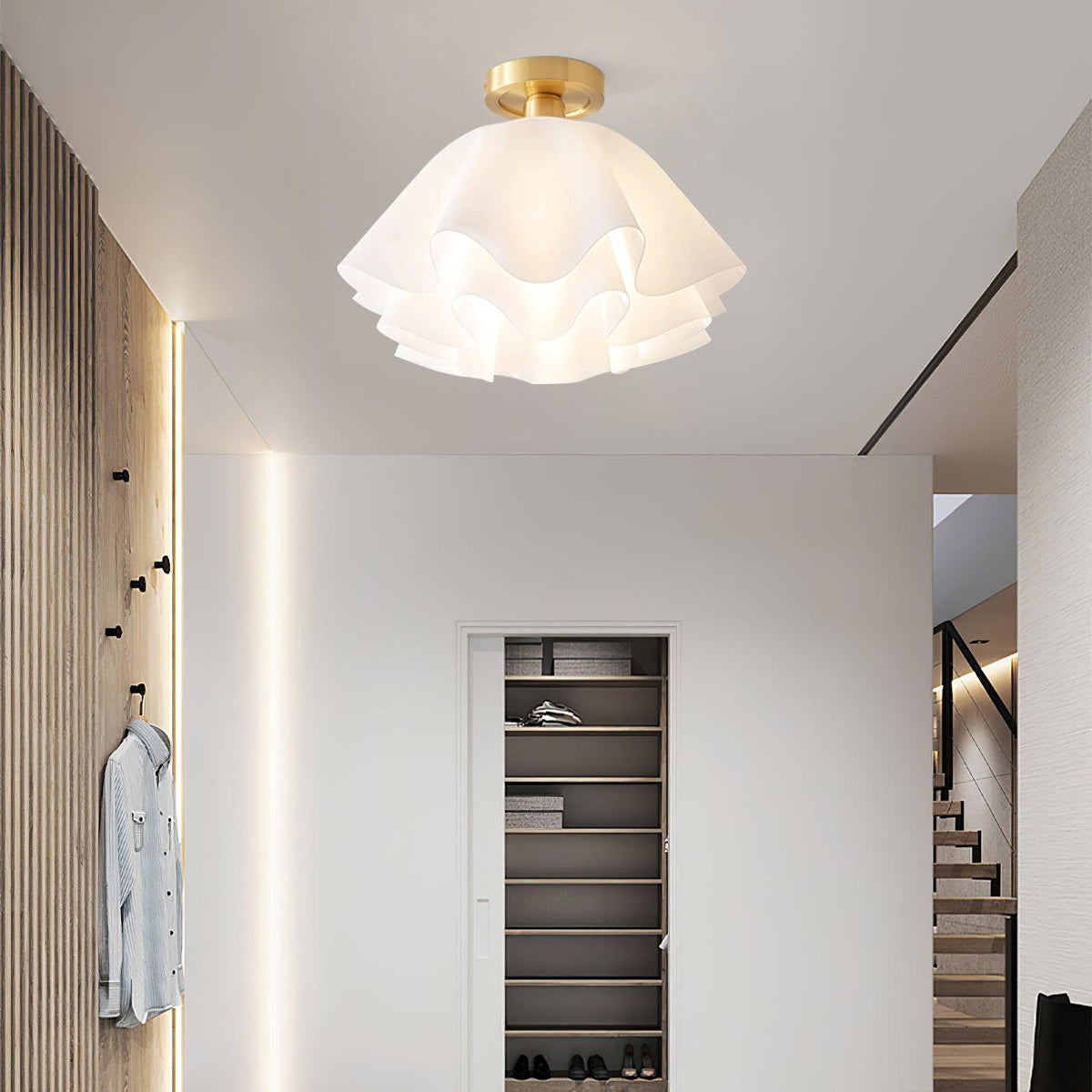 Modern Elegant Taklampa – Raffinerad Belysning Och Varm Atmosfär 