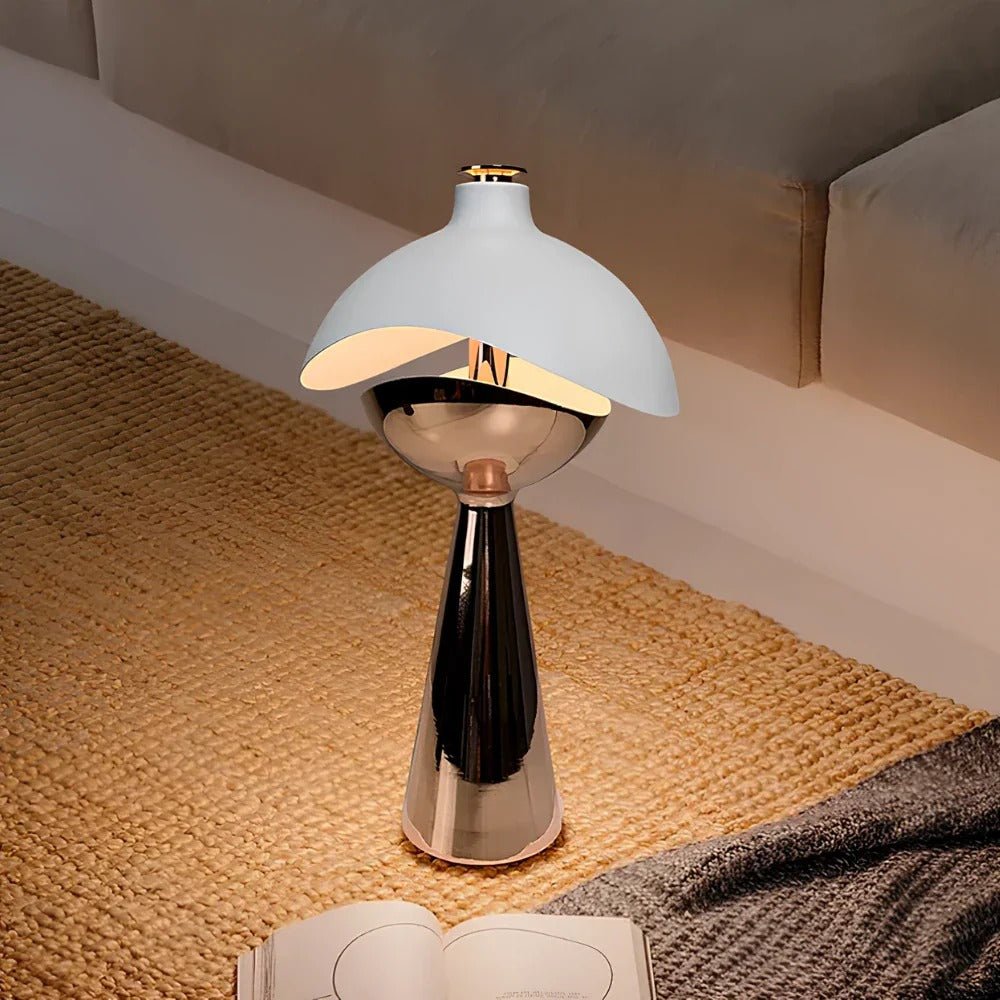 Sculptureret Bordlampe – Elegance Og Originalitet 