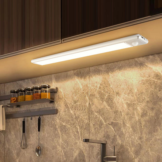 Nástenná lampa s magnetickým upevnením – Automatické zapnutie detekciou 