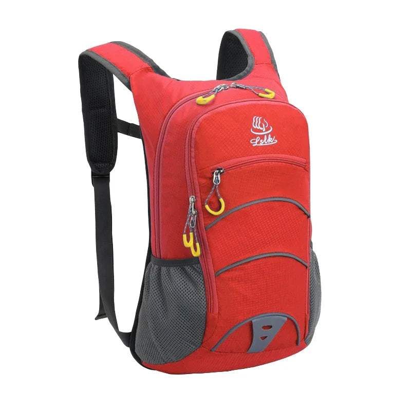 Zaino Sportivo – Compatto e Versatile 