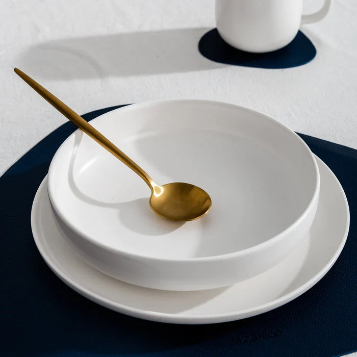 Bestickset – Ren och funktionell stil 
