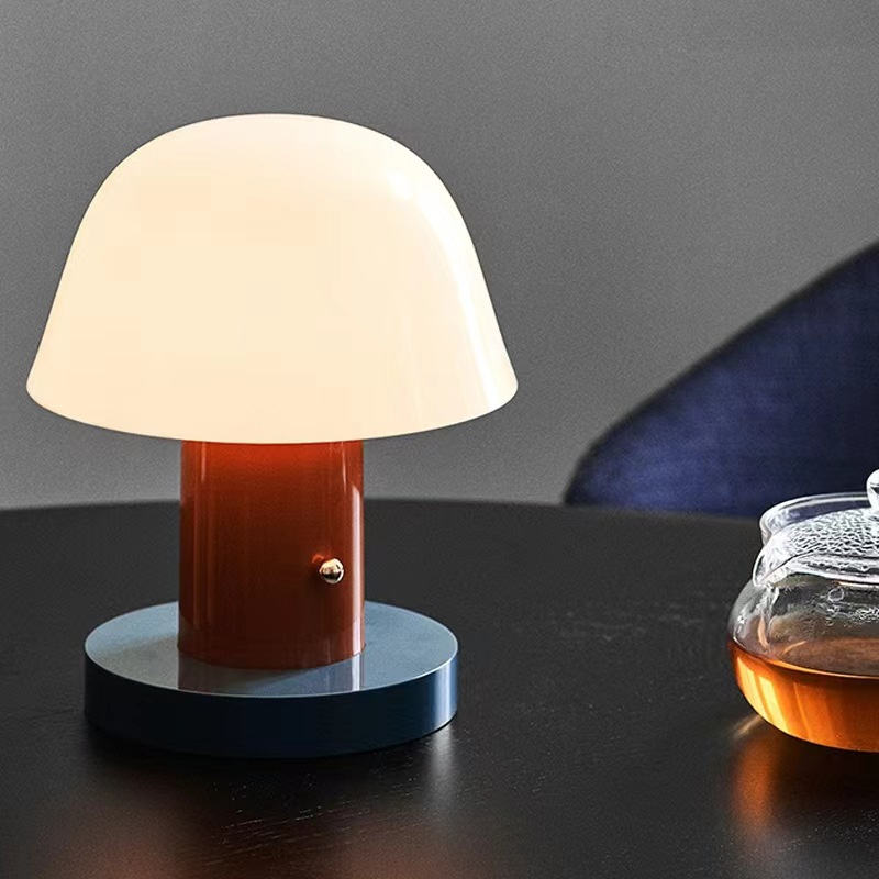 Bordslampa – Ljus och Harmoni 