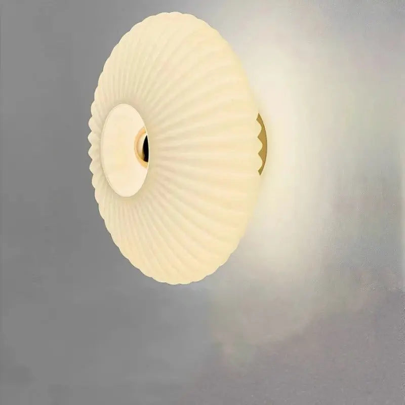 Elegant Wall Sconce – Bright and Sophisticated Atmosphere 