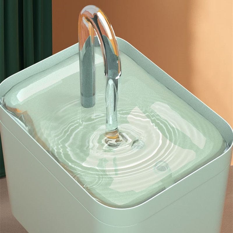 Pet Water Fountain – Continuous Circulation and Effective Filtration 