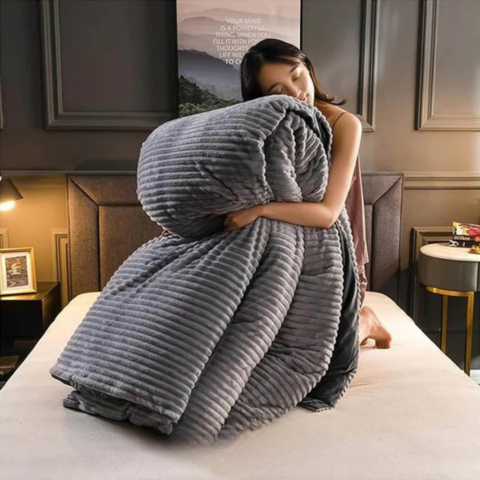 Set di Biancheria da Letto 3 Pezzi – Morbidezza e Comfort in Pile 