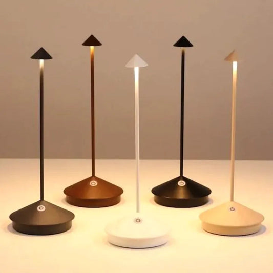 מנורת שולחן LED – ללא חוט וניתנת לטעינה 