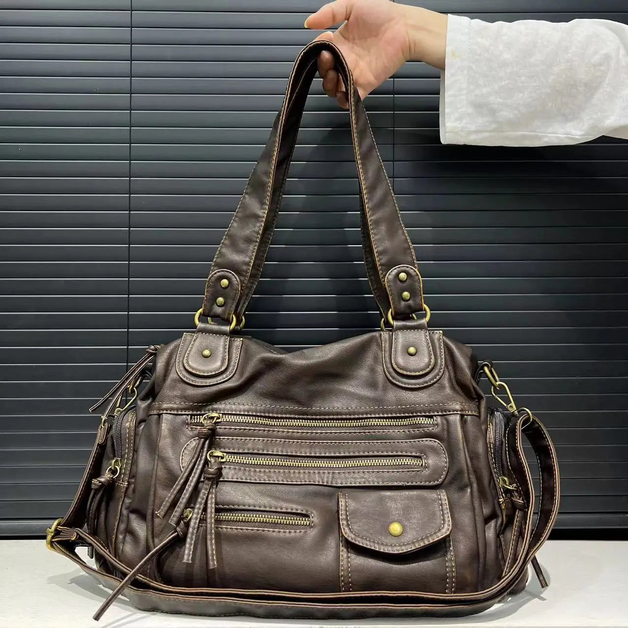 Clara | Saco À Mão Retro Com Alça – Elegância Intemporal E Estilo Vintage 